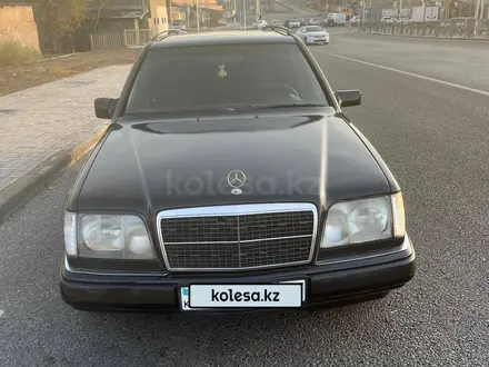 Mercedes-Benz E 280 1993 года за 2 500 000 тг. в Шымкент