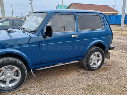 ВАЗ (Lada) Lada 2121 2006 года за 1 500 000 тг. в Уральск – фото 3