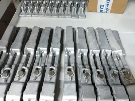 Ручки ворот для тентового полуприцепа за 10 000 тг. в Алматы