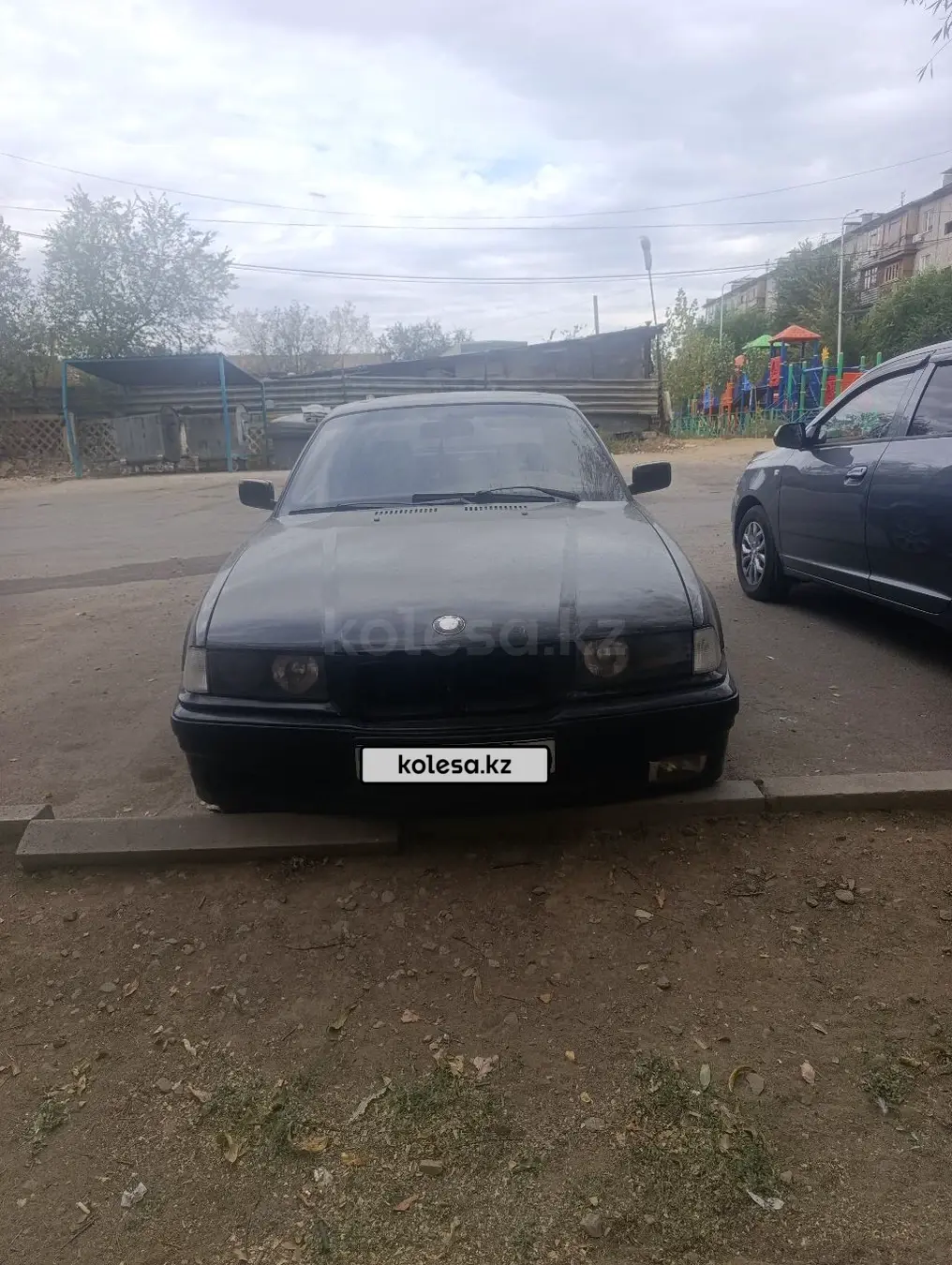 BMW 3 Series, 1992