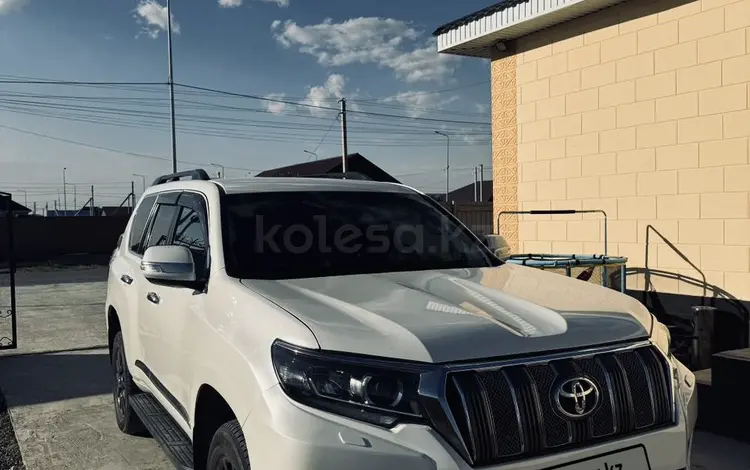 Toyota Land Cruiser Prado 2019 года за 21 000 000 тг. в Атырау