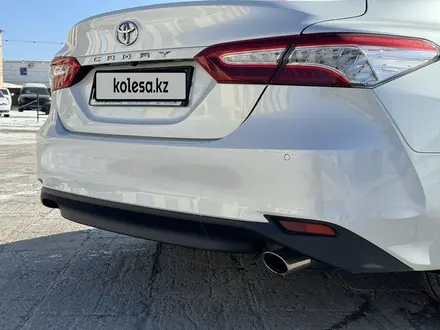 Toyota Camry 2019 года за 15 000 000 тг. в Актау – фото 39
