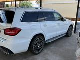 Mercedes-Benz GLS 450 2018 года за 28 000 000 тг. в Алматы – фото 3