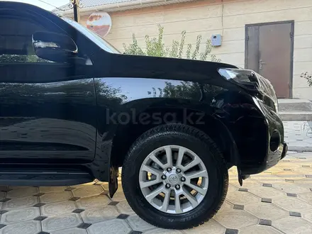 Toyota Land Cruiser Prado 2016 года за 18 800 000 тг. в Шымкент – фото 9