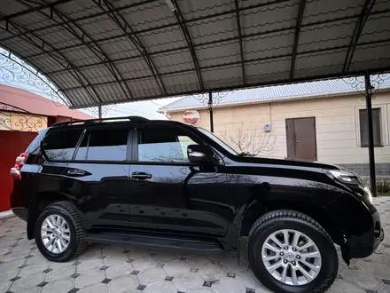 Toyota Land Cruiser Prado 2016 года за 18 800 000 тг. в Шымкент – фото 12