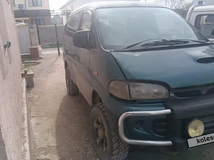 Mitsubishi Delica 1994 годаүшін2 000 000 тг. в Алматы – фото 3