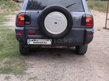 Toyota RAV4 1996 года за 3 300 000 тг. в Алматы – фото 4