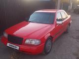 Mercedes-Benz C 180 1995 года за 1 500 000 тг. в Талдыкорган – фото 2