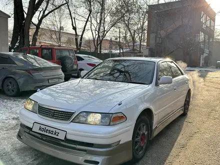 Toyota Mark II 2000 года за 3 100 000 тг. в Алматы – фото 2