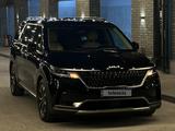 Kia Carnival 2022 года за 18 800 000 тг. в Шымкент