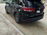 Toyota Highlander 2018 года за 17 000 000 тг. в Актобе – фото 5