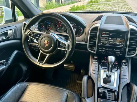 Porsche Cayenne 2015 года за 26 900 000 тг. в Алматы – фото 35