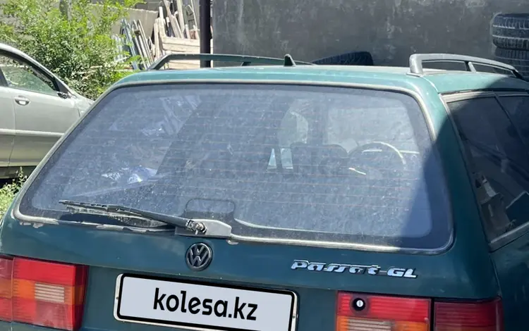Volkswagen Passat 1994 годаfor1 550 000 тг. в Тараз