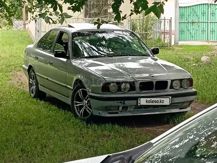 BMW 525 1993 года за 2 000 000 тг. в Тараз