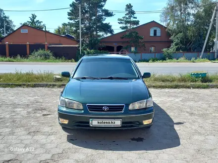 Toyota Camry 2000 года за 3 400 000 тг. в Талдыкорган – фото 3