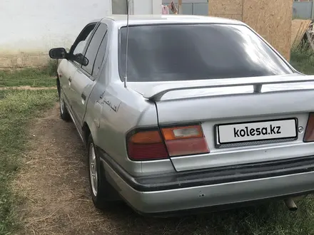 Nissan Primera 1994 года за 1 100 000 тг. в Уральск – фото 6