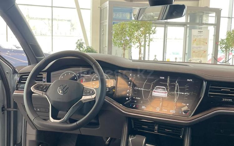 Volkswagen Touareg Exclusive Atmosphere — миниатюра 4
