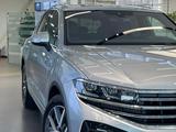 Volkswagen Touareg Exclusive Atmosphere 2025 года за 38 090 000 тг. в Алматы – фото 2