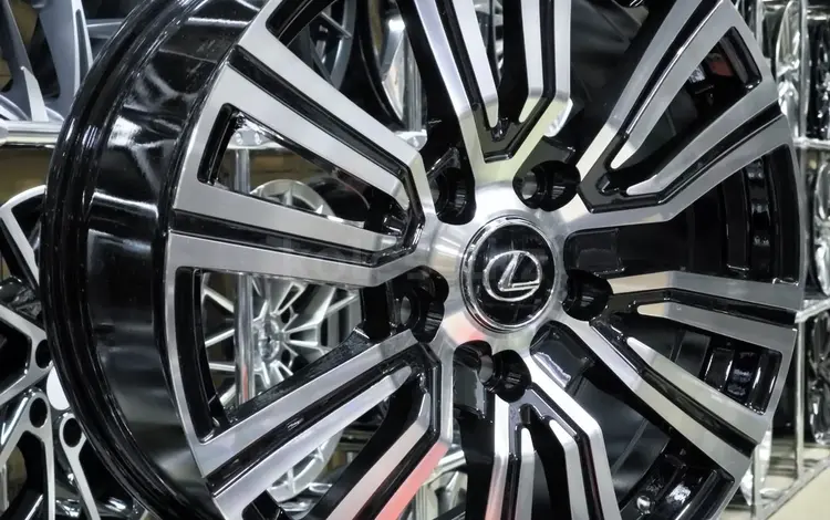LEXUS 570 на 20 новые дискиүшін350 000 тг. в Астана