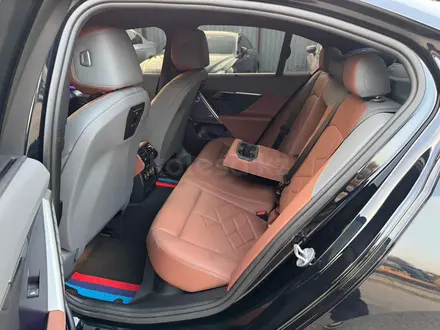 BMW 530 2024 года за 43 000 000 тг. в Караганда – фото 4