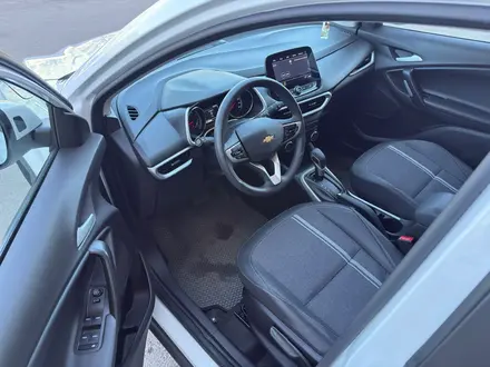 Chevrolet Tracker 2025 года за 7 490 000 тг. в Караганда – фото 6