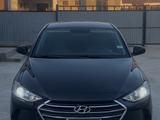 Hyundai Elantra 2017 года за 5 000 000 тг. в Атырау