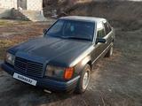 Mercedes-Benz E 200 1992 года за 600 000 тг. в Алматы