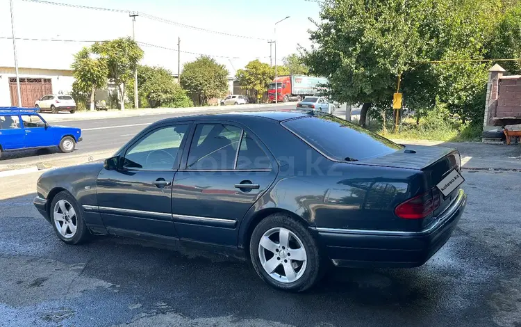 Mercedes-Benz E 280 1996 года за 1 700 000 тг. в Шымкент