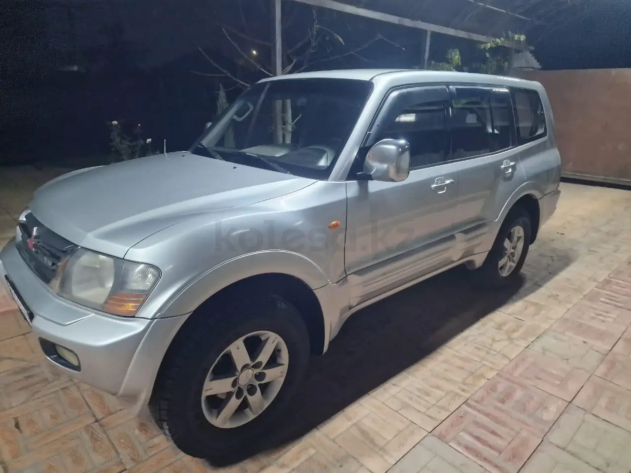 Mitsubishi Pajero, 2002