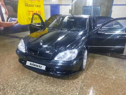 Mercedes-Benz S 500 1999 года за 4 500 000 тг. в Павлодар – фото 13