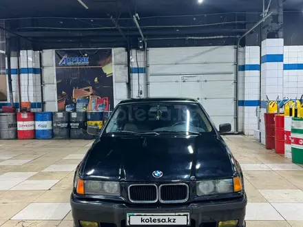 BMW 320 1994 года за 1 750 000 тг. в Астана – фото 6