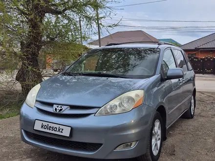 Toyota Sienna 2008 года за 8 500 000 тг. в Актобе