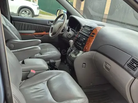 Toyota Sienna 2008 года за 8 500 000 тг. в Актобе – фото 9