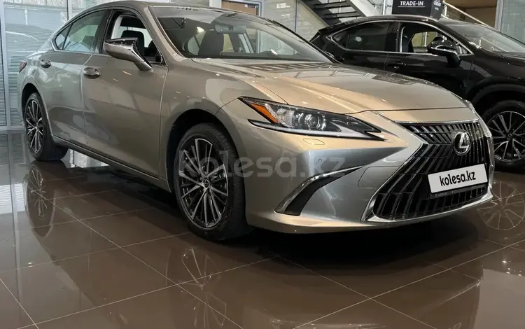 Lexus ES 250 Progressive 2025 года за 32 390 000 тг. в Алматы