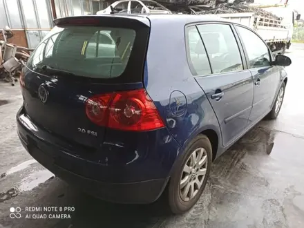 Крышка багажника ГОЛЬФ 5 Volkswagen Golf MK5 за 60 000 тг. в Астана