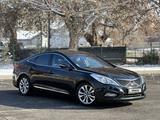 Toyota Camry 2012 годаүшін8 100 000 тг. в Шымкент