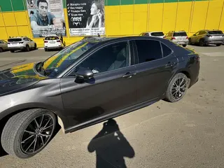 Toyota Camry, 2021