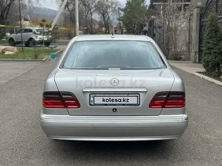 Mercedes-Benz E 280 1999 года за 6 700 000 тг. в Алматы – фото 10