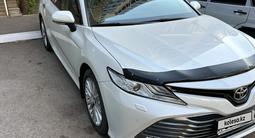 Toyota Camry 2018 года за 14 300 000 тг. в Астана – фото 4