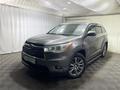 Toyota Highlander Prestige 2014 года за 12 400 000 тг. в Алматы