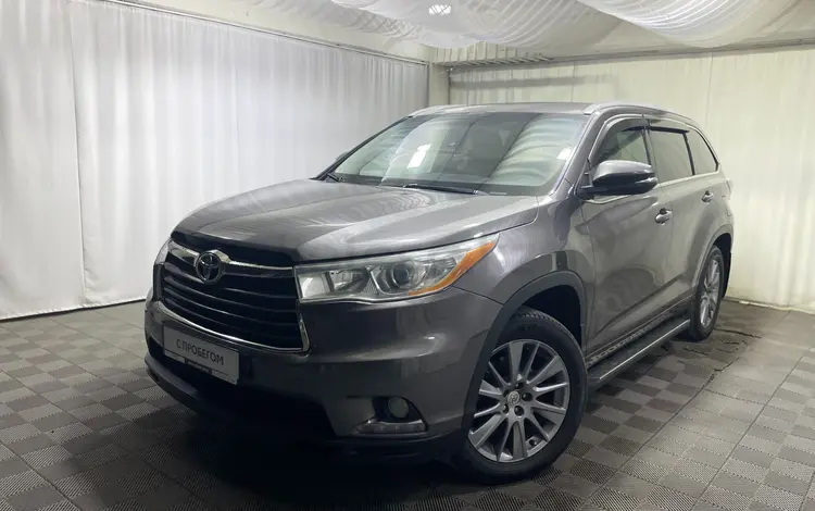 Toyota Highlander Prestige 2014 года за 12 400 000 тг. в Алматы
