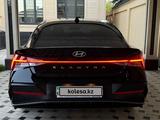 Hyundai Elantra 2023 года за 9 500 000 тг. в Шымкент – фото 3