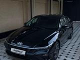 Hyundai Elantra 2023 года за 9 500 000 тг. в Шымкент