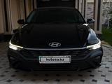 Hyundai Elantra 2023 года за 9 500 000 тг. в Шымкент – фото 4