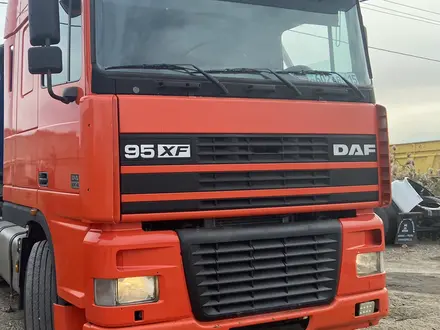 DAF  XF 95 2000 года за 10 000 000 тг. в Петропавловск