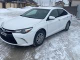 Toyota Camry 2015 года за 5 500 000 тг. в Уральск