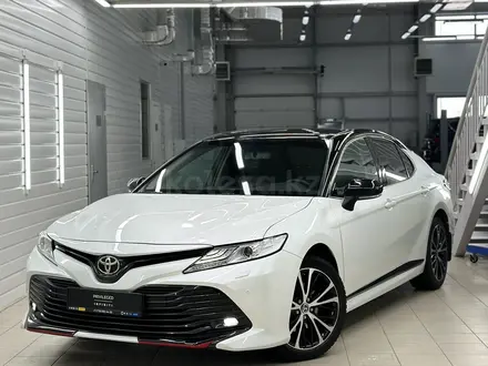 Toyota Camry 2020 года за 14 990 000 тг. в Астана – фото 3