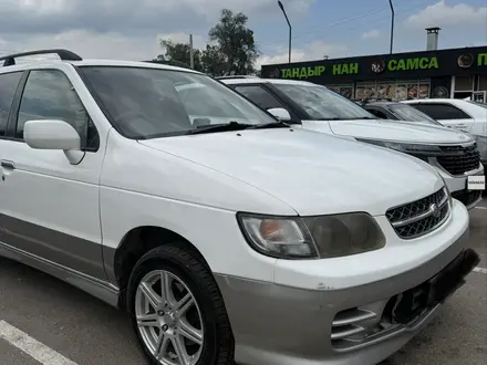 Nissan R'nessa 1997 года за 2 150 000 тг. в Алматы – фото 4