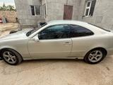 Mercedes-Benz CLK 320 2000 годаүшін2 900 000 тг. в Актау – фото 5