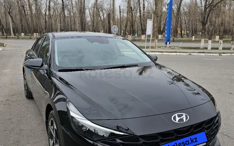 Hyundai Elantra 2023 годаfor13 500 000 тг. в Тараз